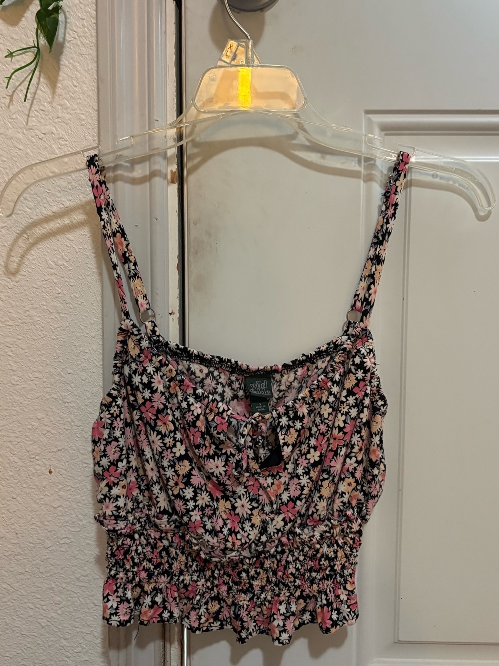 wild fable Black Floral Smocked Cropped Cami with Pink and White Daisies